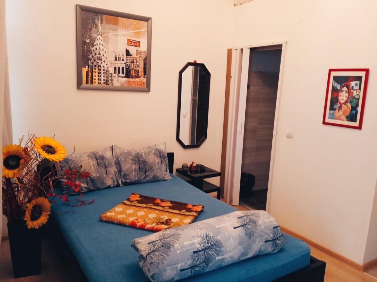 Cosmo Hostel Βελιγράδι Εξωτερικό φωτογραφία